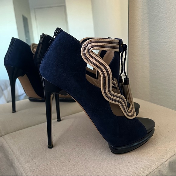Nicholas Kirkwood Navy with cream trim and tassels platform heels- EUR 36 - Picture 7 of 13